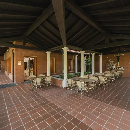 Casa Emmaus Pensión